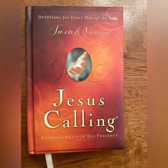 Jesus Calling : Enjoying Peace in His Presence by Sarah Young Daily Devotional - Picture 1 of 5
